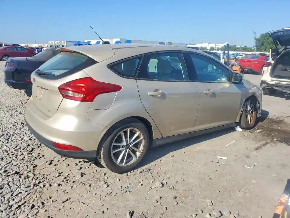 1FADP3K20JL281901 2018 FORD FOCUS-2