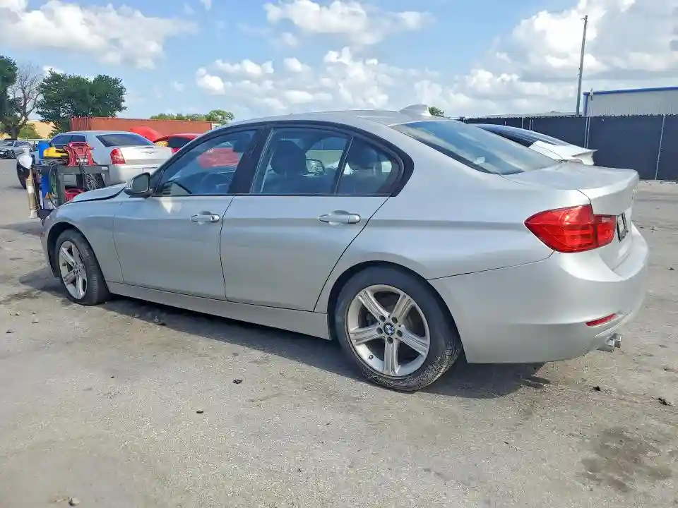 WBA3A5C53FP605416 2015 BMW 3 SERIES-1