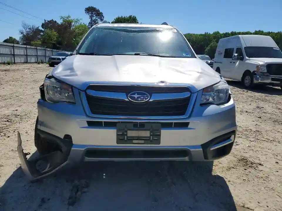 JF2SJAEC6HH486021 2017 SUBARU FORESTER-4