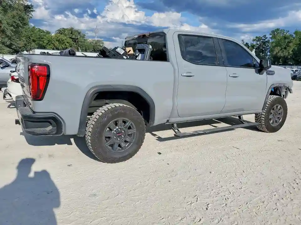 3GTUUFE83SG136323 2025 GMC SIERRA-2