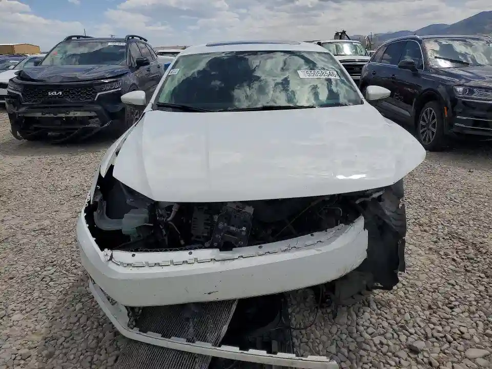 1VWLA7A38KC004968 2019 VOLKSWAGEN PASSAT-4
