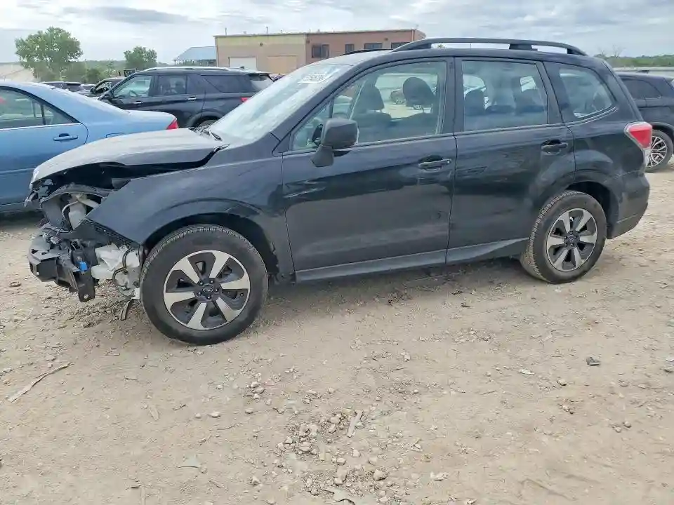 JF2SJABC2HH576061 2017 SUBARU FORESTER-0