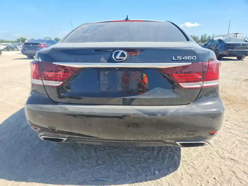 JTHBL5EF1H5144714 2017 LEXUS LS-5