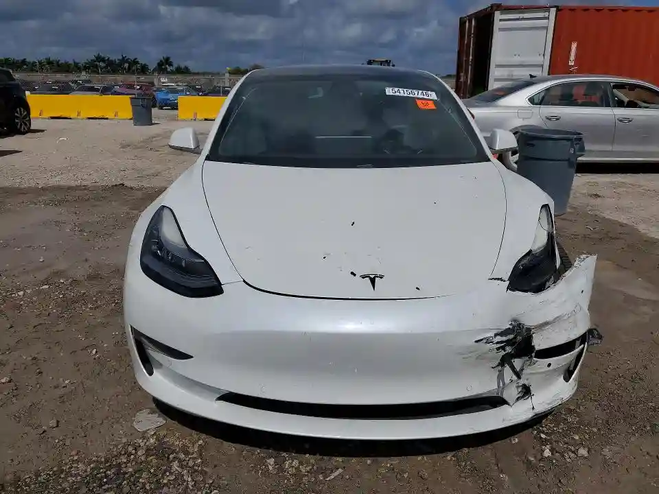 5YJ3E1EB4LF795638 2020 TESLA MODEL 3-4