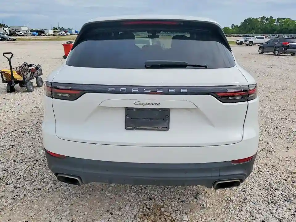 WP1AA2AY9KDA01241 2019 PORSCHE CAYENNE-5