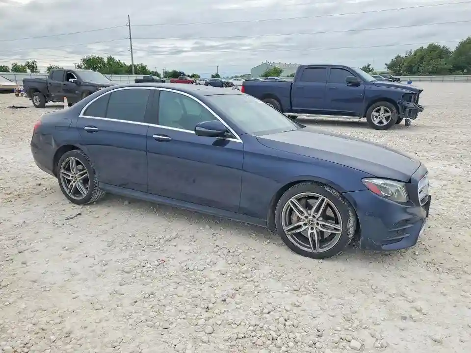 WDDZF4JB1JA392050 2018 MERCEDES-BENZ E-CLASS-3