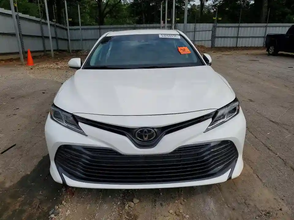 4T1C11AK2LU923864 2020 TOYOTA CAMRY-4