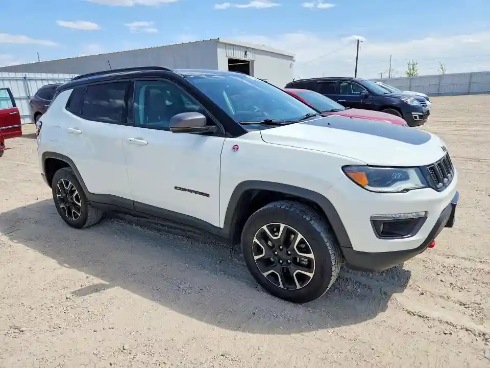 3C4NJDDBXLT238581 2020 JEEP COMPASS-3