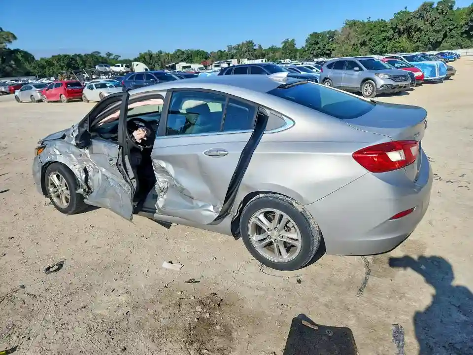 1G1BE5SM1G7252339 2016 CHEVROLET CRUZE-1