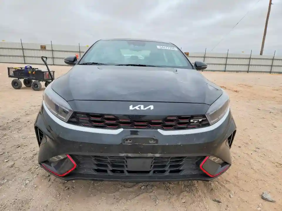 3KPF44AC9PE610821 2023 KIA FORTE-4