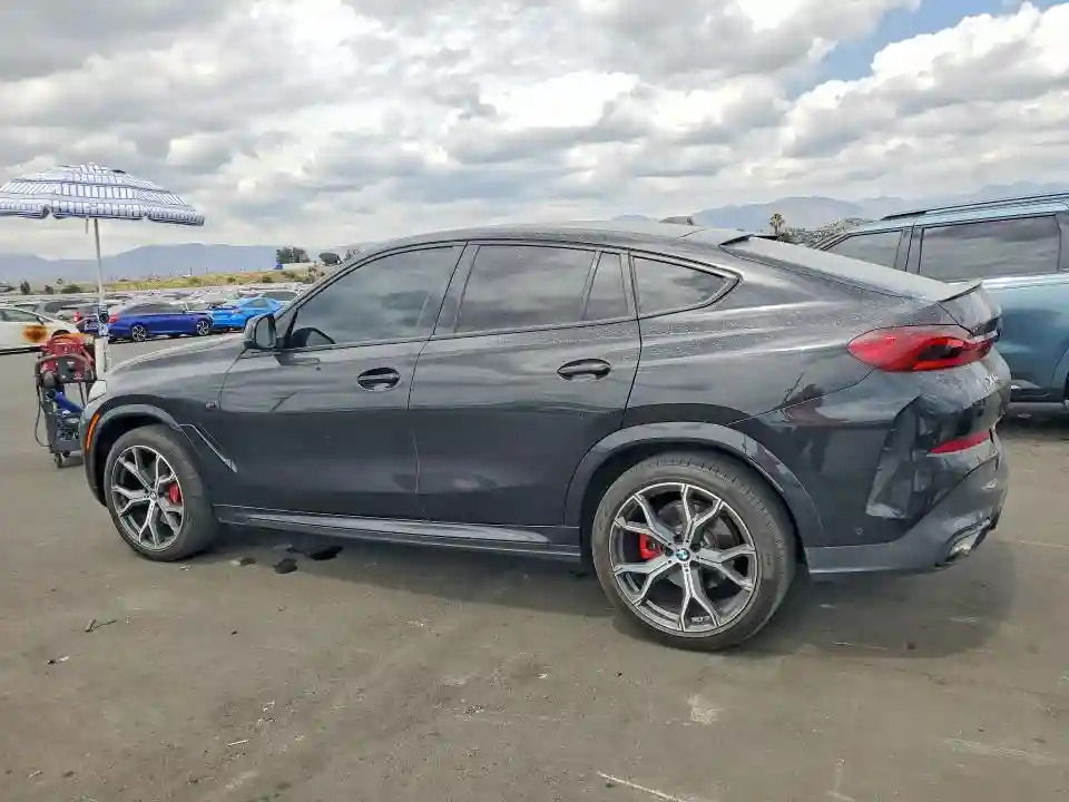 5UX33EX09R9S50500 2024 BMW X6-1