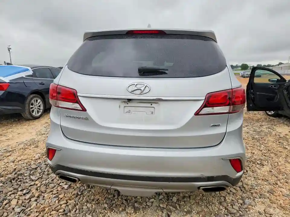 KM8SMDHF8JU292077 2018 HYUNDAI SANTA FE-5