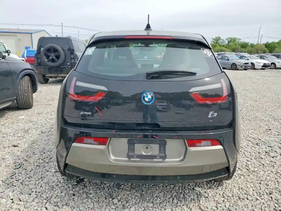 WBY1Z2C5XGV556728 2016 BMW I SERIES-5