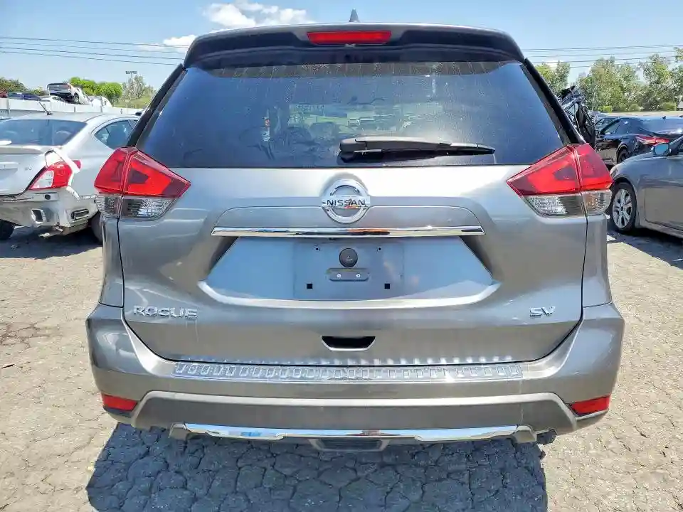KNMAT2MT2JP607232 2018 NISSAN ROGUE-5
