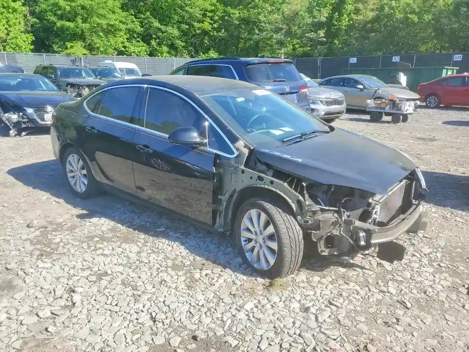 1G4PP5SK4G4114121 2016 BUICK VERANO-3