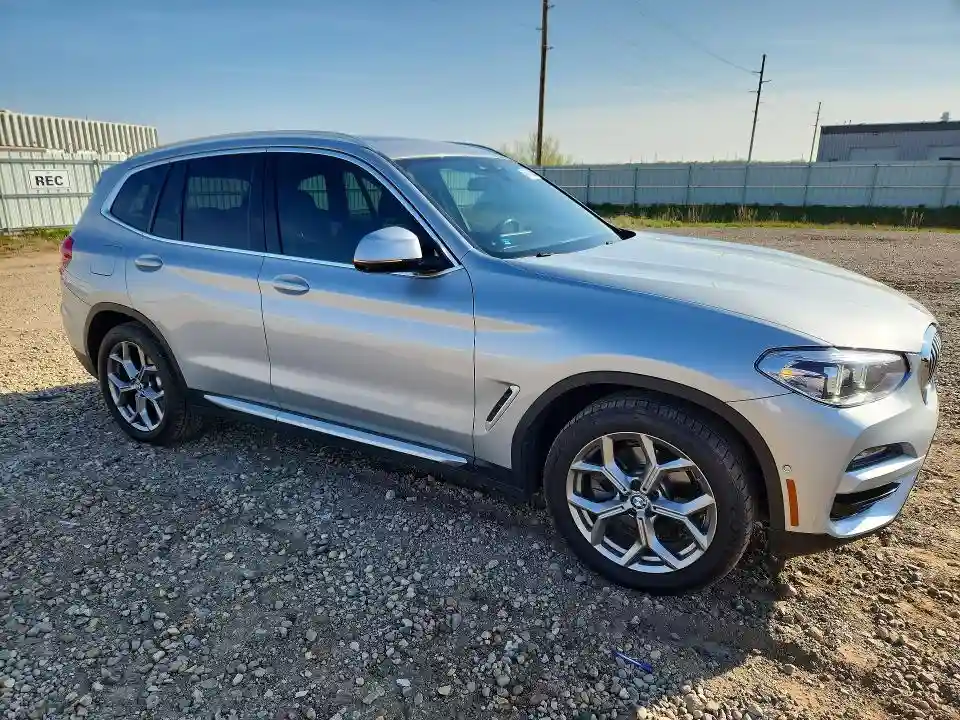 5UXTY3C03M9H21922 2021 BMW X3-3