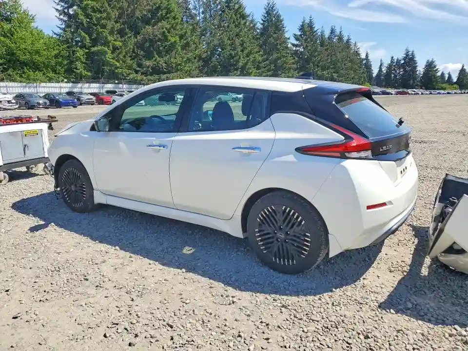 1N4CZ1CV3SC559162 2025 NISSAN LEAF-1
