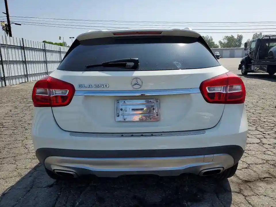 WDCTG4EB3HJ332931 2017 MERCEDES-BENZ GLA-CLASS-5