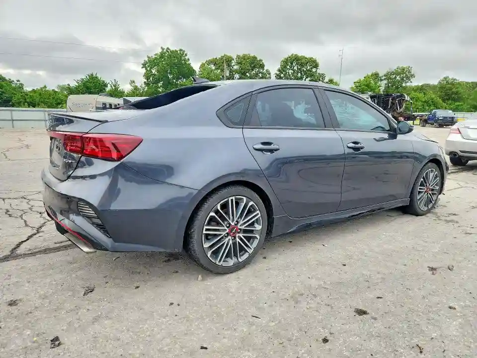 3KPF44AC5PE617281 2023 KIA FORTE-2