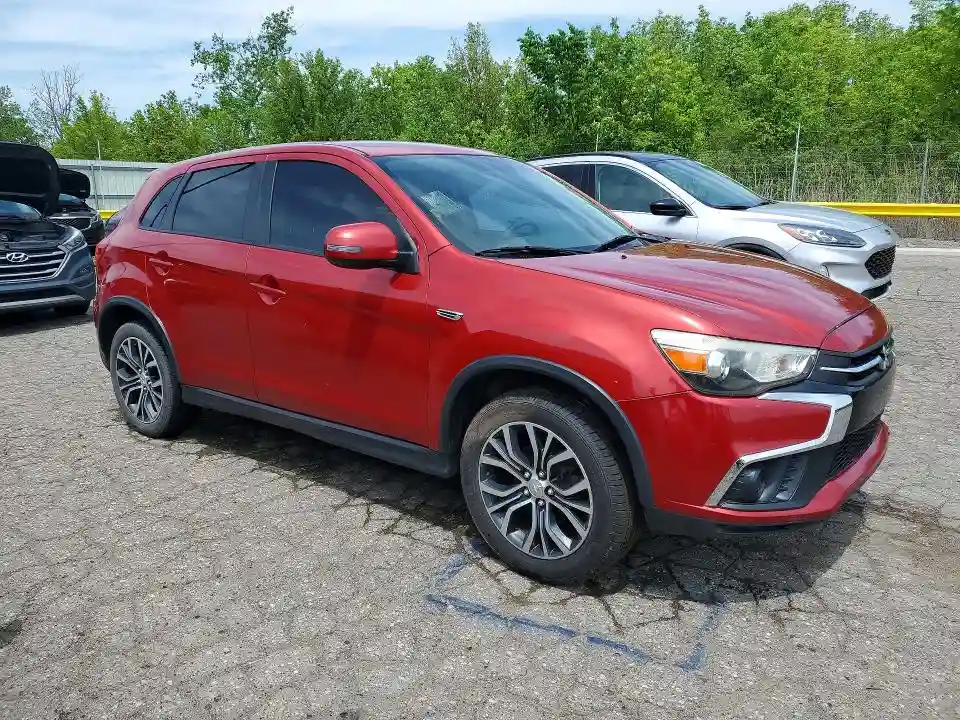 JA4AR3AU5JZ035685 2018 MITSUBISHI OUTLANDER-3