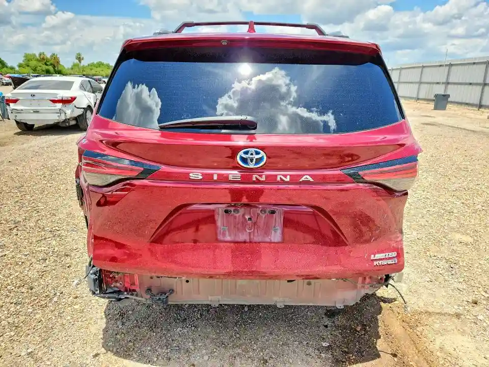 5TDZRKEC9MS064245 2021 TOYOTA SIENNA-5