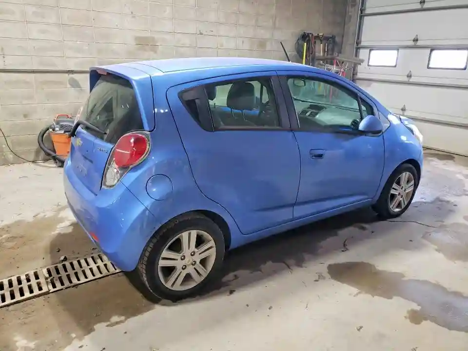 KL8CA6S97FC754957 2015 CHEVROLET SPARK-2