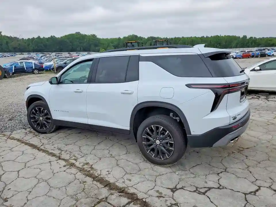 1GNERGKS2TJ248565 2026 CHEVROLET TRAVERSE-2