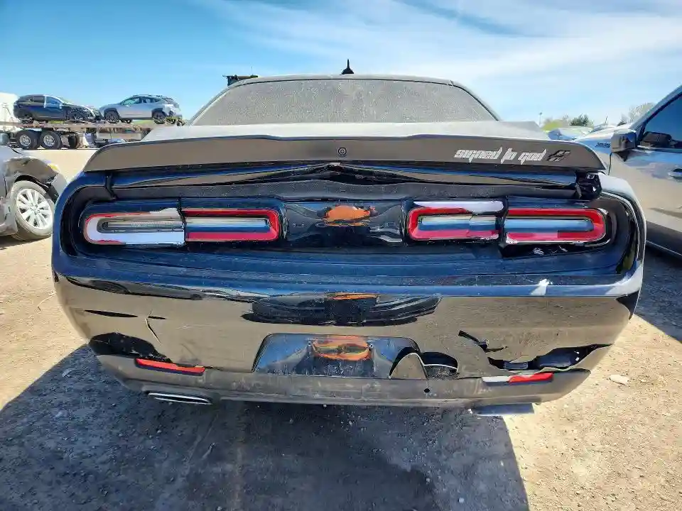 2C3CDZKG7PH543985 2023 DODGE CHALLENGER-5