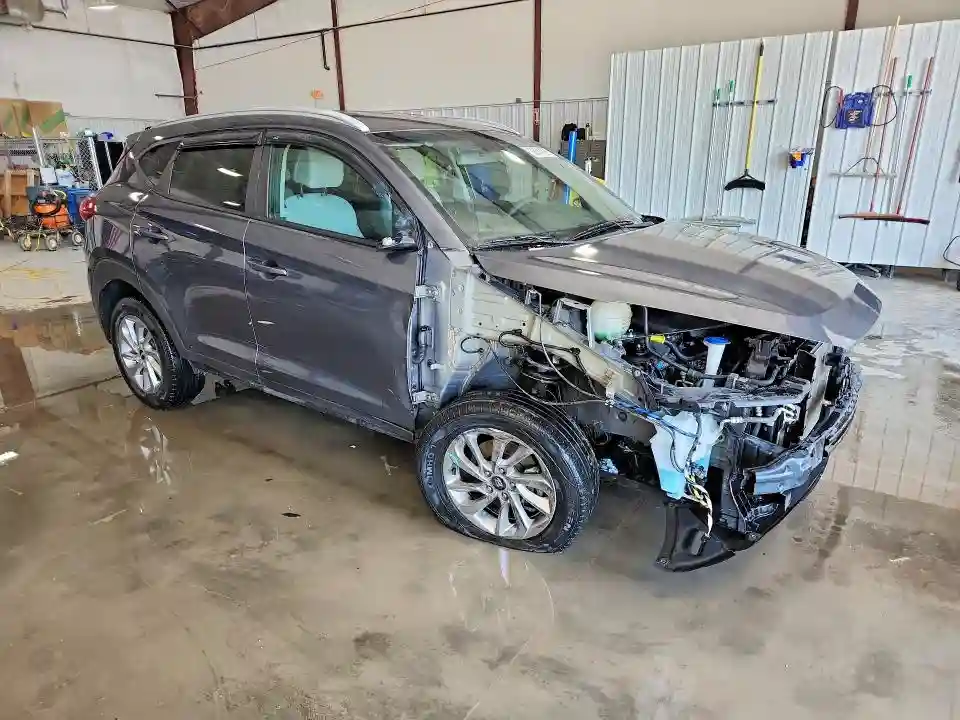 KM8J3CA49JU615098 2018 HYUNDAI TUCSON-3