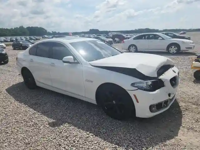 WBA5A5C57GG351753 2016 BMW 5 SERIES-3