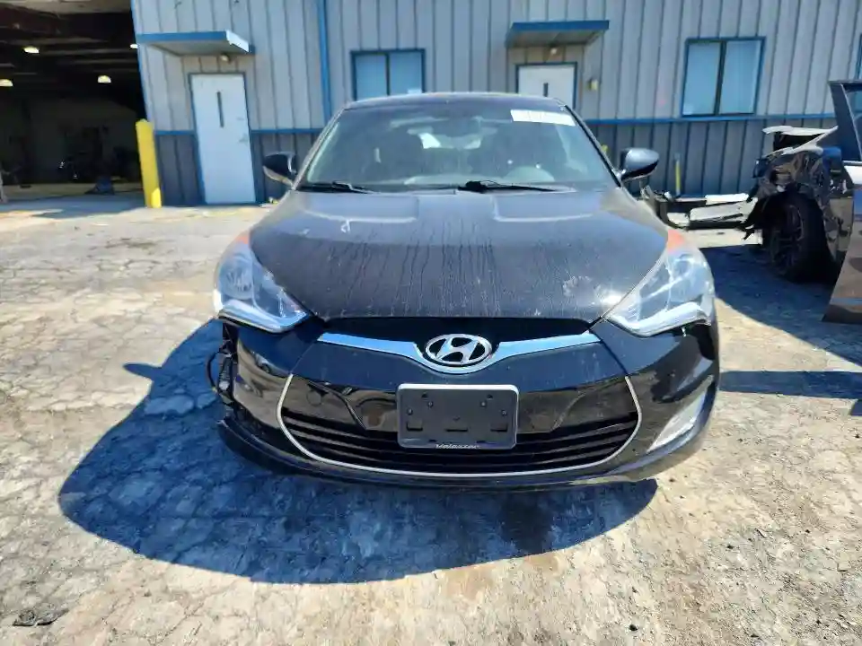 KMHTC6AD6HU323557 2017 HYUNDAI VELOSTER-4