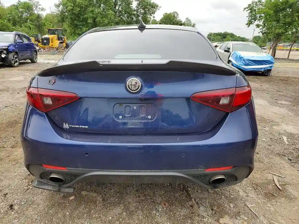 ZARFANBN4K7616846 2019 ALFA ROMEO GIULIA-5