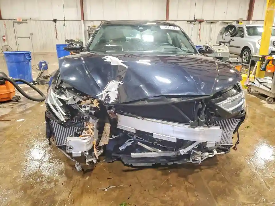 WAU8HAF83MN008405 2021 AUDI A8-4