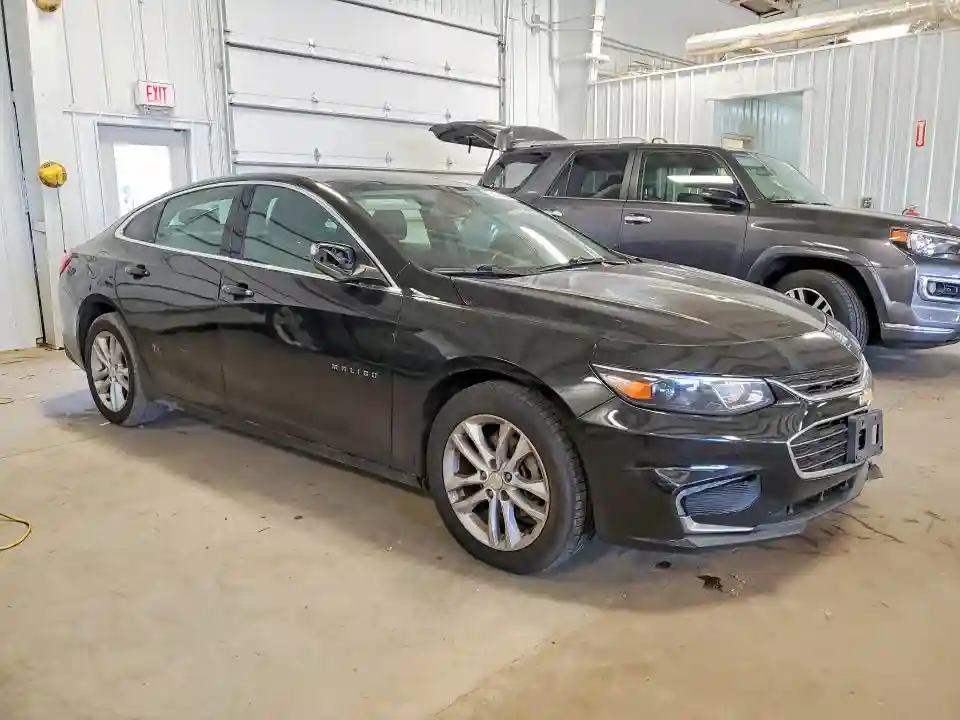 1G1ZE5ST2HF116220 2017 CHEVROLET MALIBU-3