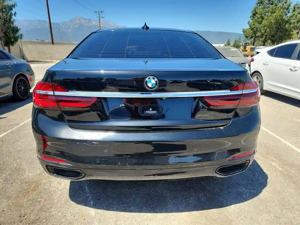 WBA7F0C59GGM20875 2016 BMW 7 SERIES-5