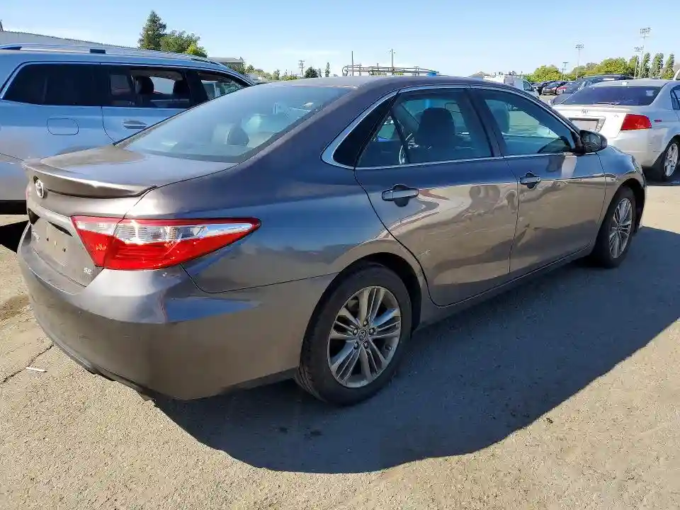 4T1BF1FK0FU952029 2015 TOYOTA CAMRY-2