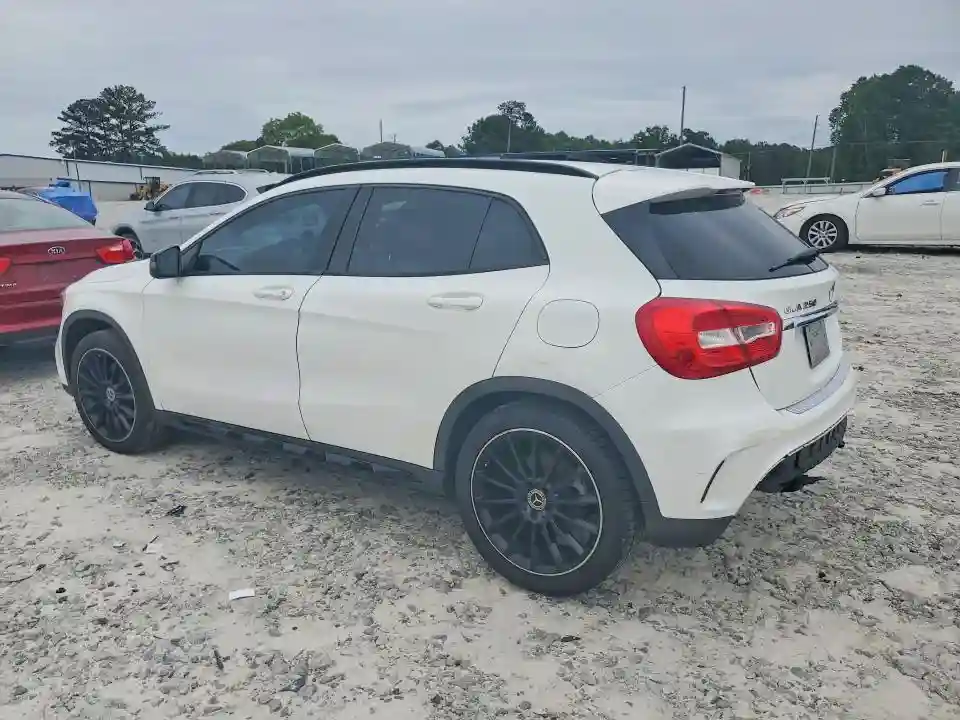 WDCTG4EB5JJ504821 2018 MERCEDES-BENZ GLA-CLASS-1