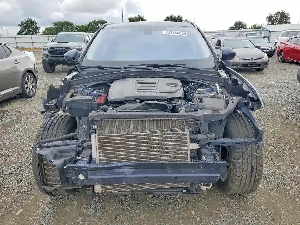 SADCJ2FX0JA256231 2018 JAGUAR F-PACE-4