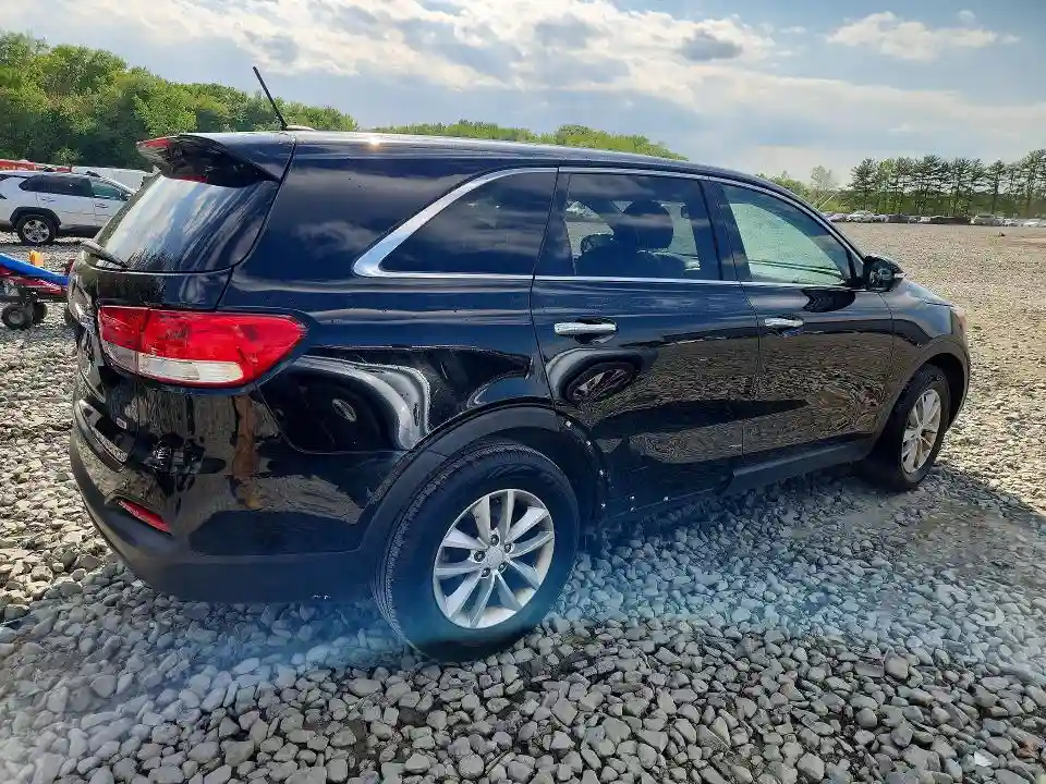 5XYPG4A38JG429361 2018 KIA SORENTO-2