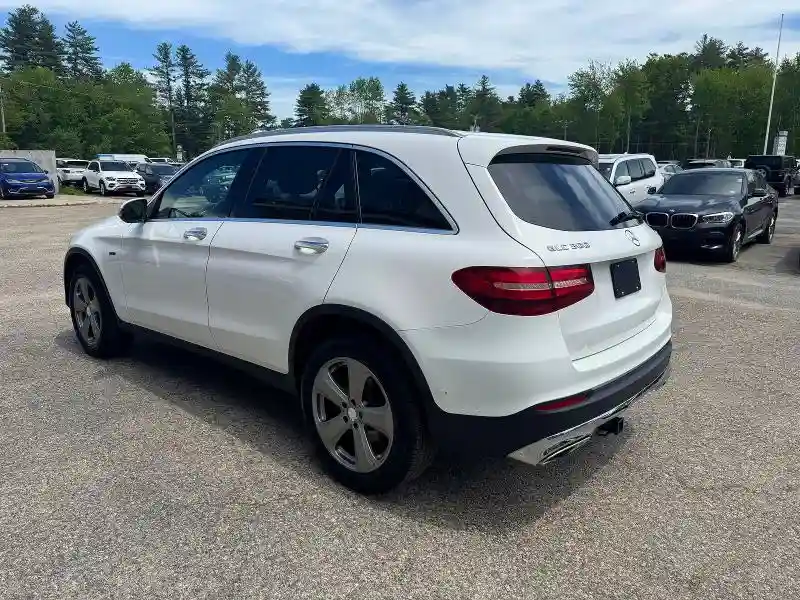 WDC0G4KB0GF050254 2016 MERCEDES-BENZ GLC-CLASS-2