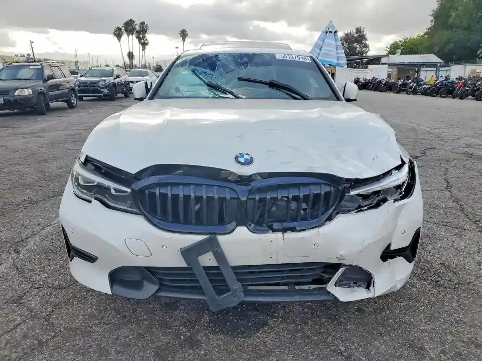 3MW5R1J07M8B49904 2021 BMW 3 SERIES-4