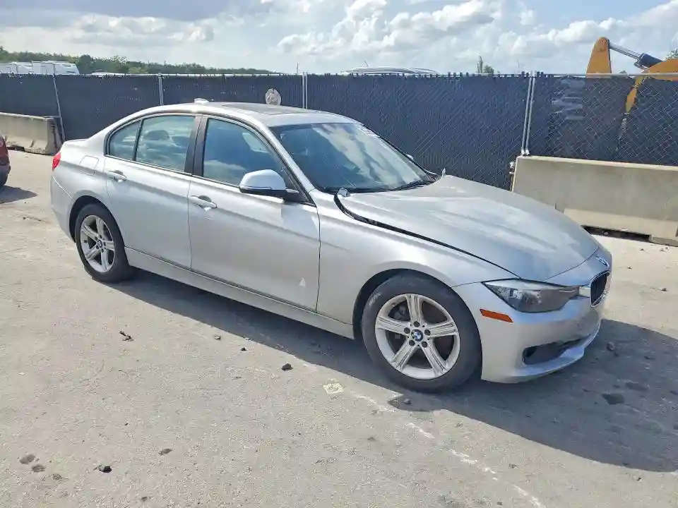 WBA3A5C53FP605416 2015 BMW 3 SERIES-3