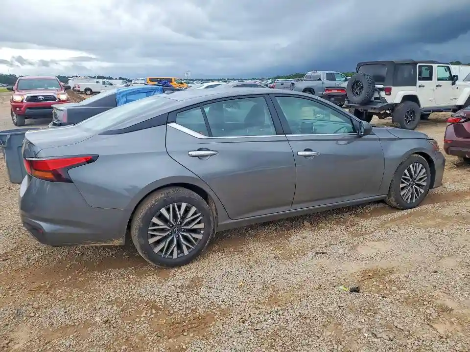 1N4BL4DV9SN347836 2025 NISSAN ALTIMA-2