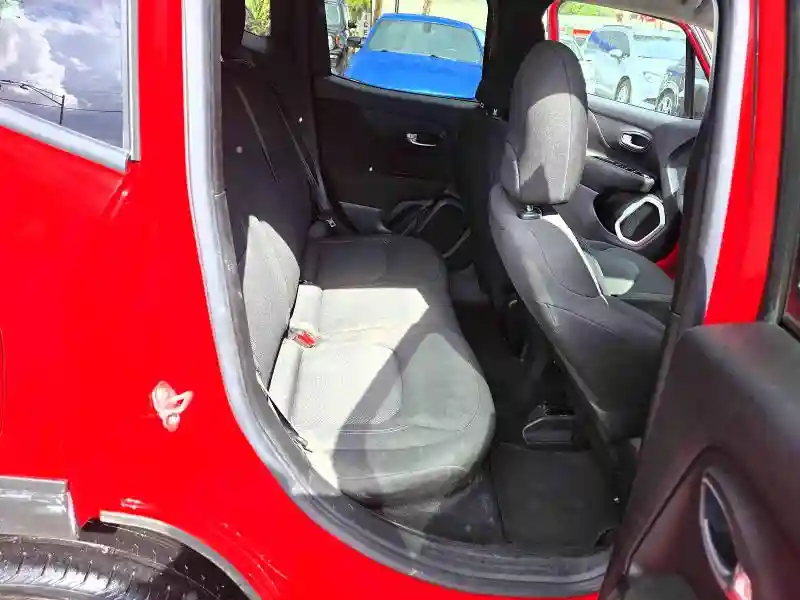 ZACNJCAB5MPM32715 2021 JEEP RENEGADE-5