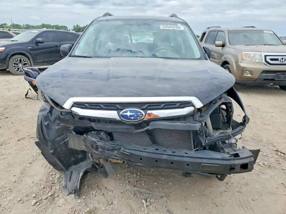 JF2SJABC2HH576061 2017 SUBARU FORESTER-4