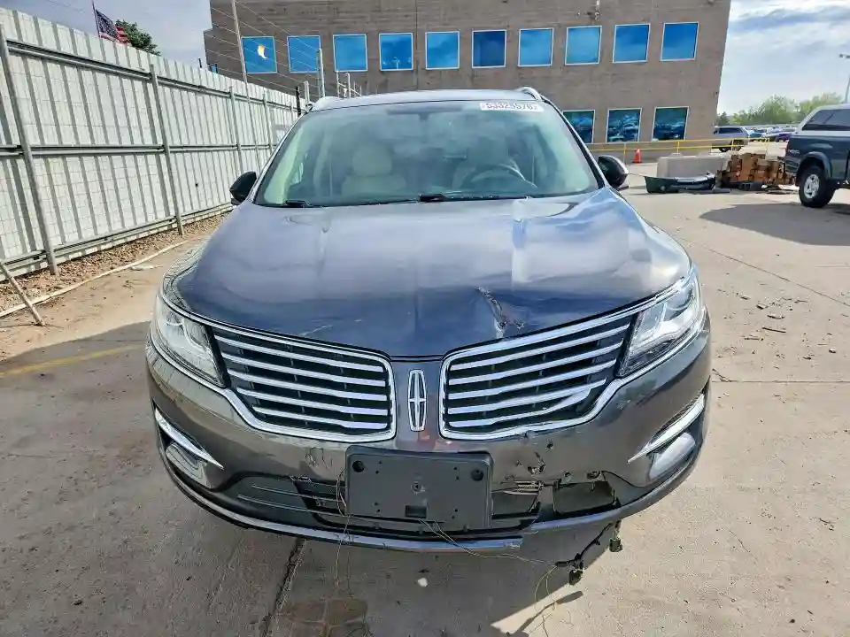 5LMCJ1D90JUL15098 2018 LINCOLN MKZ-4