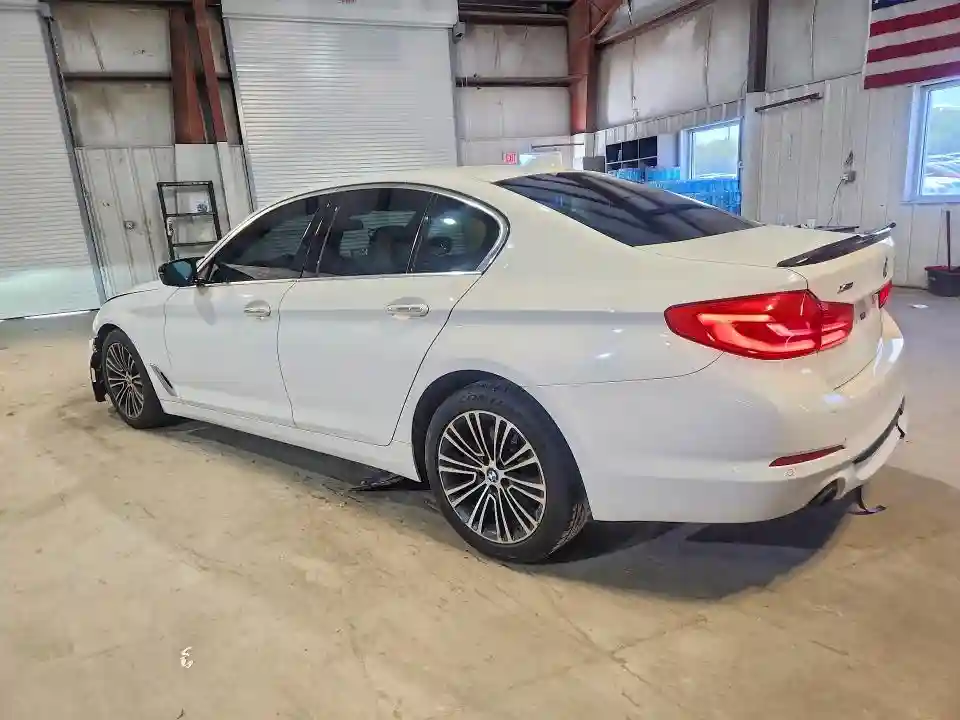 WBAJA7C55JWA74482 2018 BMW 5 SERIES-1