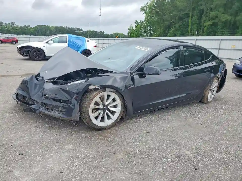 5YJ3E1EA4PF552845 2023 TESLA MODEL 3-0