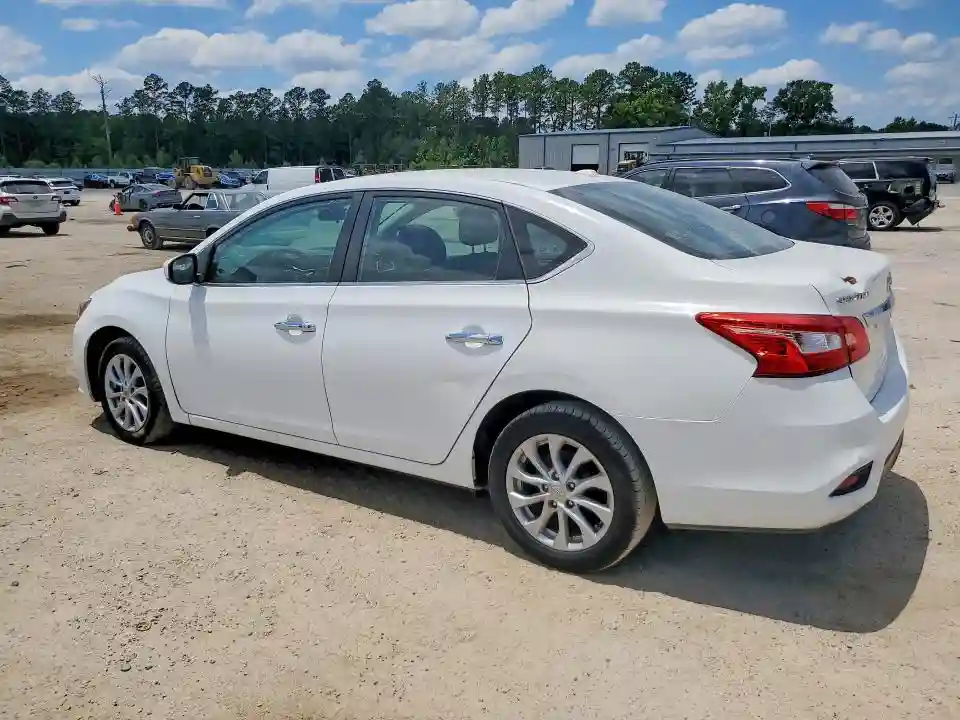 3N1AB7AP2JY239353 2018 NISSAN SENTRA-1
