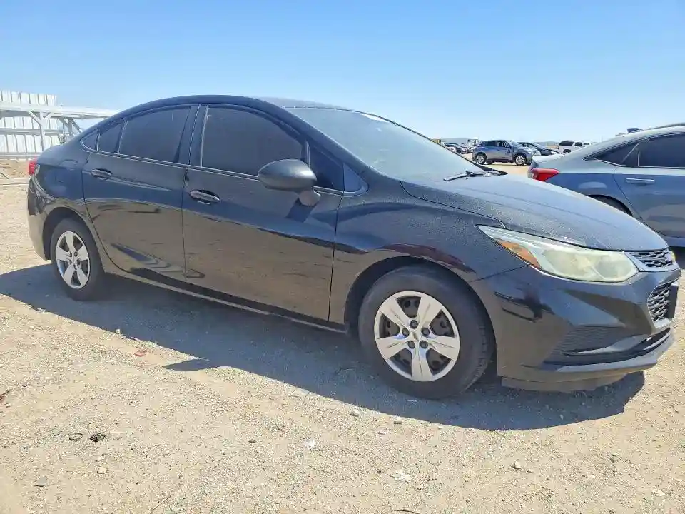 1G1BC5SM7J7219553 2018 CHEVROLET CRUZE-3